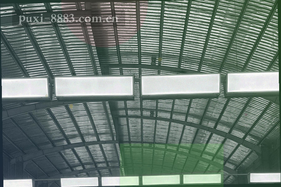 档案抽屉打开，编号卡片与手写笔记并排摆放